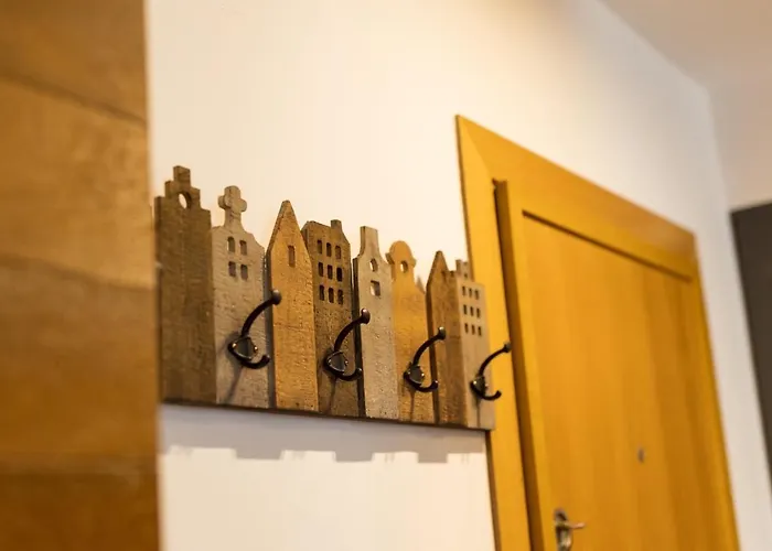 In The Center * Kyrdżali