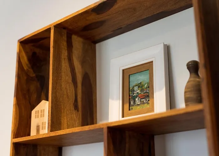 In The Center דירה